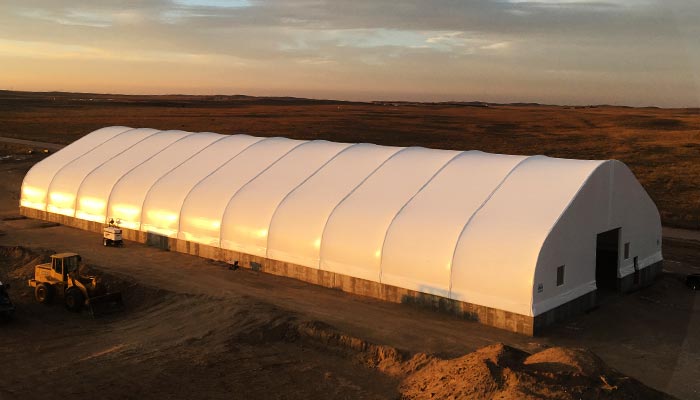 Characteristics of tensile fabric structure warehouse