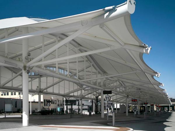 Fabric structure buildings: materials, characteristics and diversity